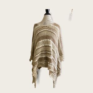 Brand new Free People soft knit poncho with tags